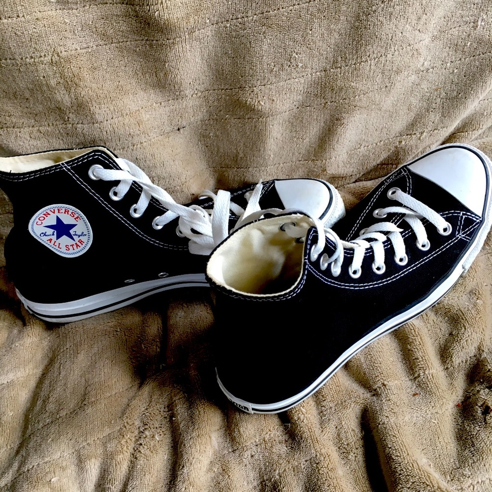 Black Converse high-top sneakers size 7.5/9.5